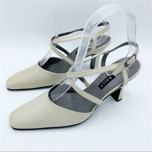 Bally Switzerland Winter White Strappy Snipped‎ Toe Sculptural Heels Sz 6 NEW - Picture 2 of 12